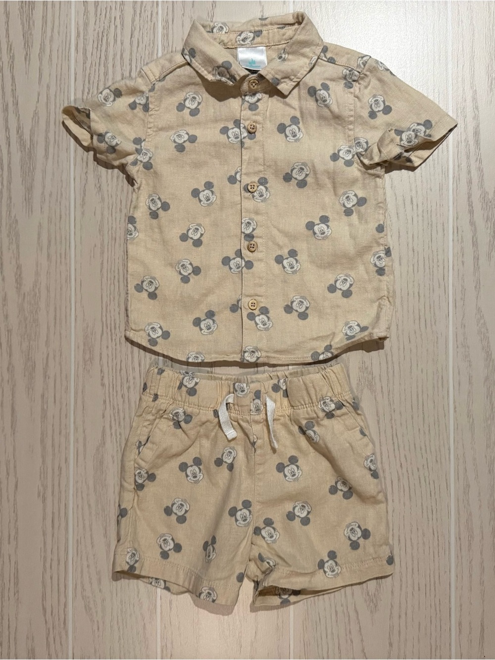 Disney Baby Boys 18M Mickey Mouse Outfit Set Shirt Shorts Summer